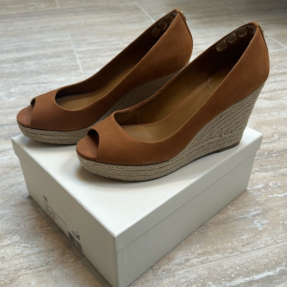 Coach Blain Smooth Nubuck wedge - size 7 1/2